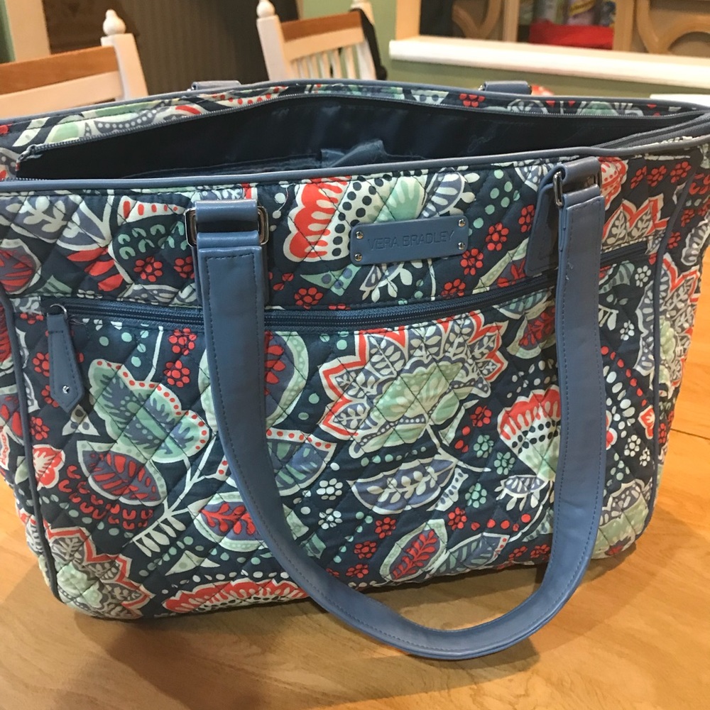 Vera Bradley Iconic Commuter Tote